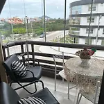 Apto Praia dos Ingleses, Florianópolis COM PISCINA EXTERNA E INTERNA